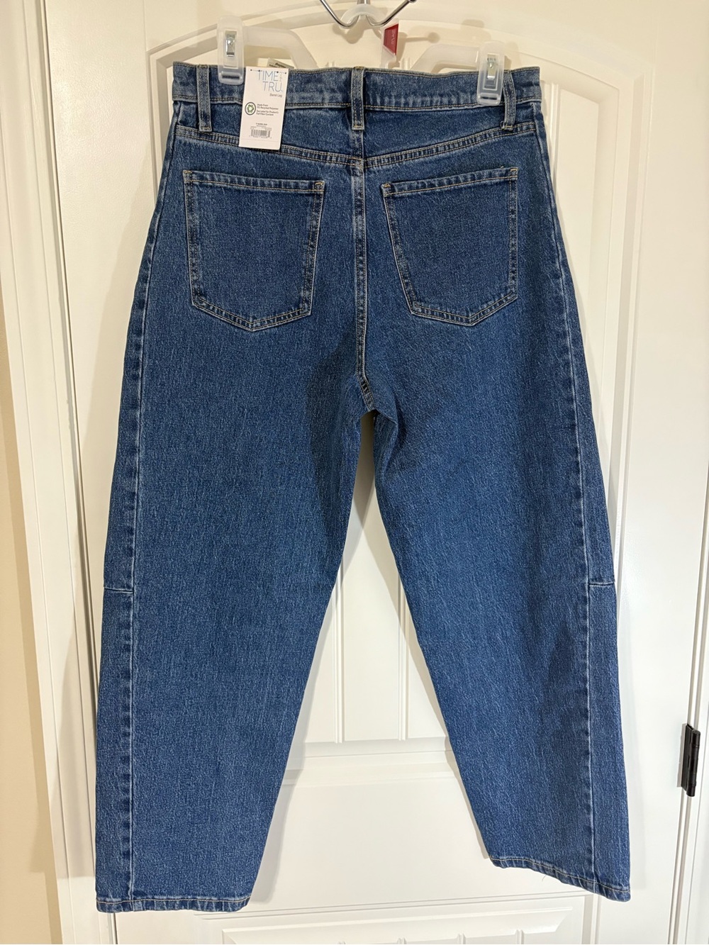 Time and Tru Women's Boyfriend Jeans - Dark Blue Wash - Picture 6 of 7
